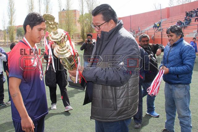 La razón por la que los clubes quieren suspender la temporada del fútbol tarijeño 