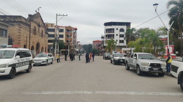 Atrapan a 4 aislados bebiendo y otros 2 se fugan en Bermejo