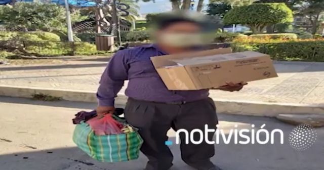 Llevó a su esposa embarazada al hospital y le entregaron el cuerpo sin vida de su bebé en una caja de cartón