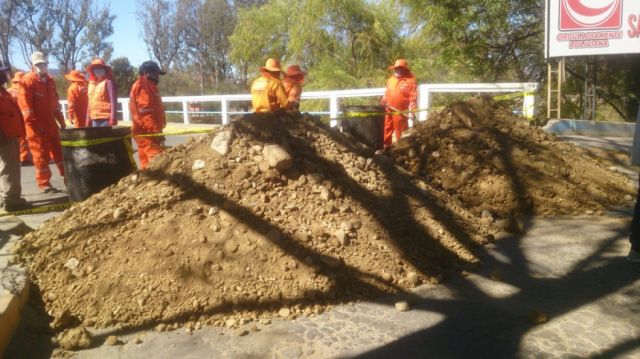 Cierran el  paso en el puente San Martín