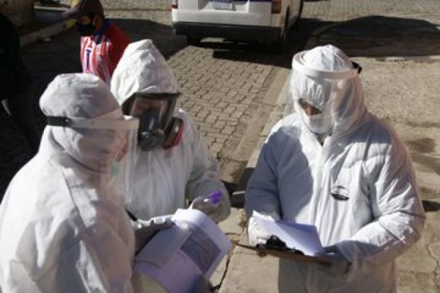 Inicia rastrillaje "casa por casa" para detectar casos de coronavirus en El Alto