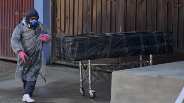 El rápido incremento de la mortalidad por Covid preocupa en Bolivia