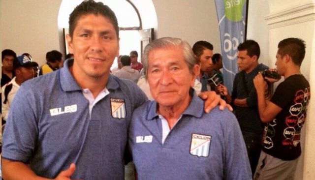 El mundo del fútbol hace fuerza por el papá de "Manacha"