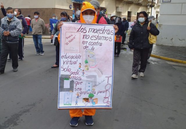 Marcha del magisterio rural de Tarija