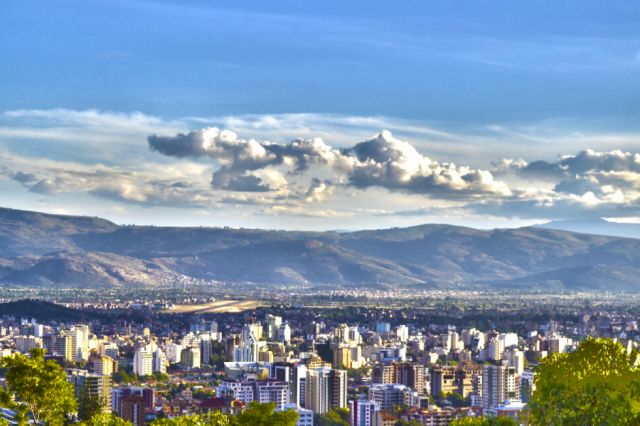 Más de una docena de concejales de Cochabamba dan positivo a COVID-19