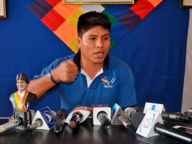 Gobierno presenta denuncia contra Loza