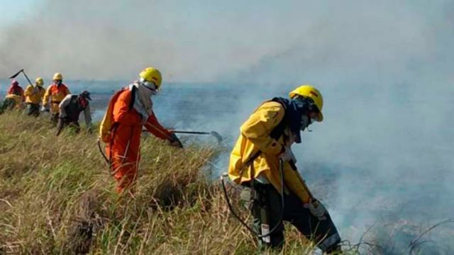 Controlan incendio en el parque nacional Otuquis