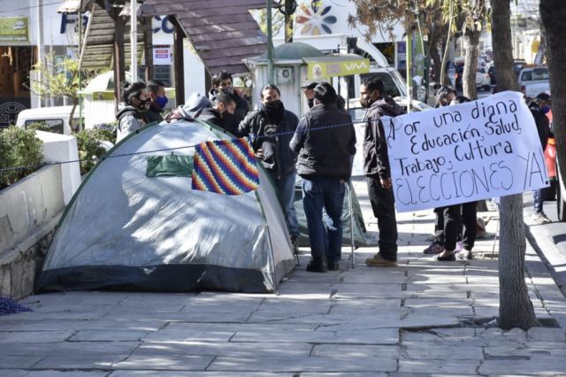 COB: hay más de 70 puntos de bloqueo en Bolivia