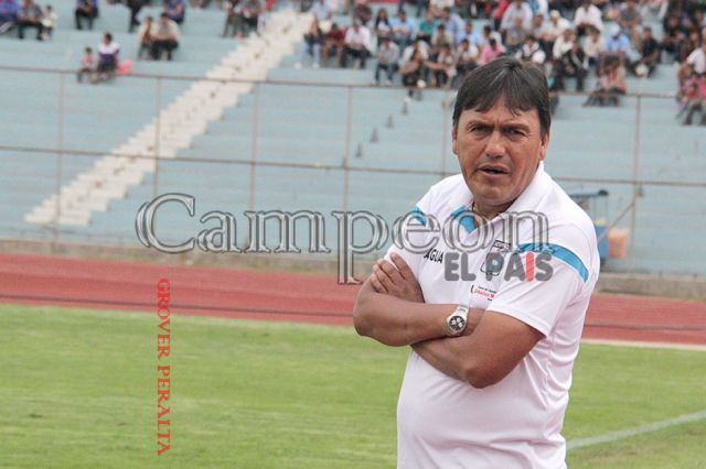 El “Dream Team” de tarijeños que planea Milton Maygua para un grande de Sucre