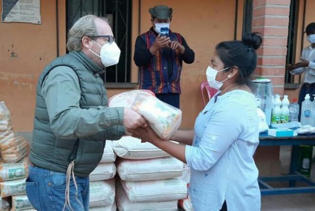 Indígenas reciben material de bioseguridad 