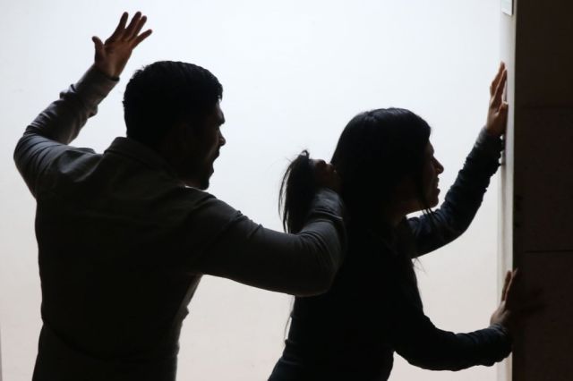 Cae sujeto que amenazó a concubina con un estilete