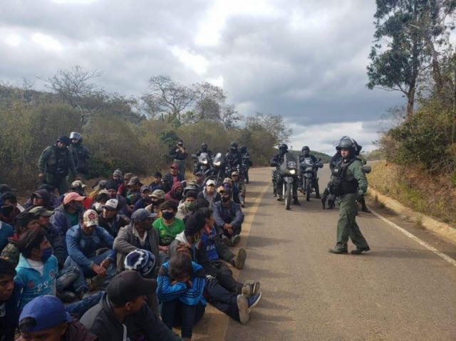 Justicia envía a la cárcel a tres de los 49 implicados en los bloqueos de Samaipata