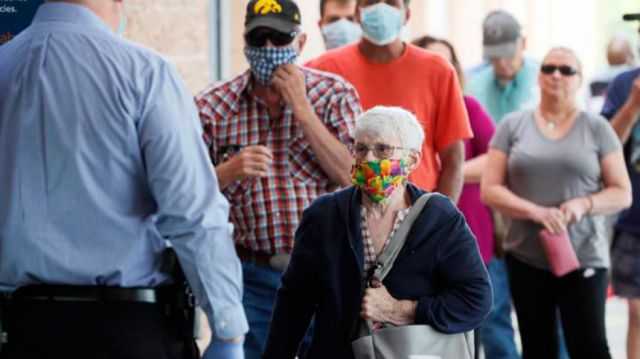 Estados Unidos llega a 5,5 millones de casos Covid-19