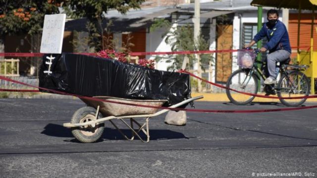 Ministerio de Salud admite que hay subregistro de muertos por Covid-19 Ministerio de Salud admite que hay subregistro de muertos por Covid-19