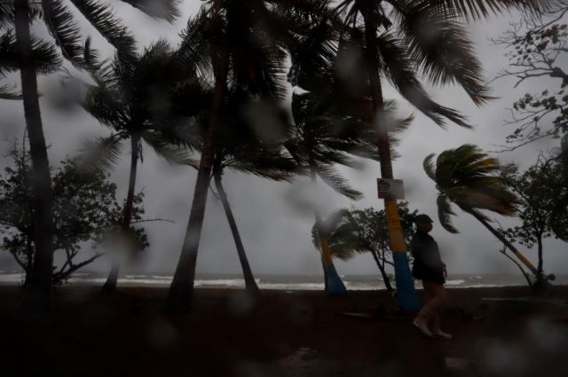 Tormenta Laura puede convertirse en huracán