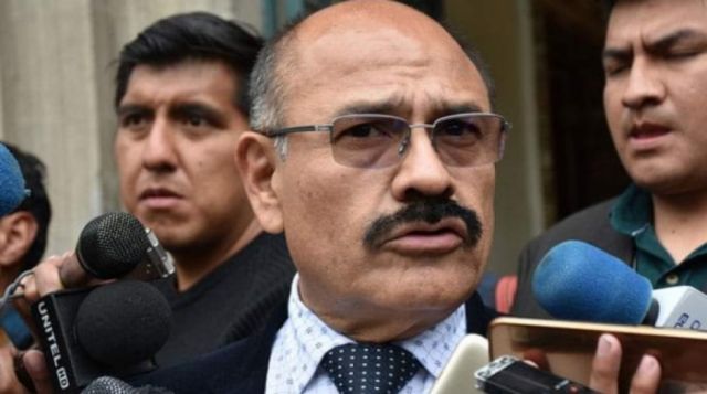 Exministro de Salud sobre respiradores chinos: no he huido