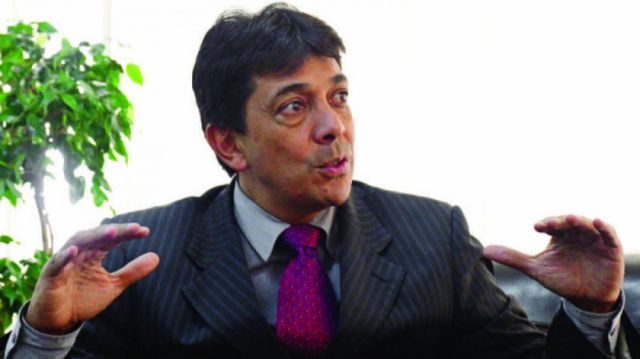 Zamora, Bs 1,4 millones en vuelos en plena pandemia
