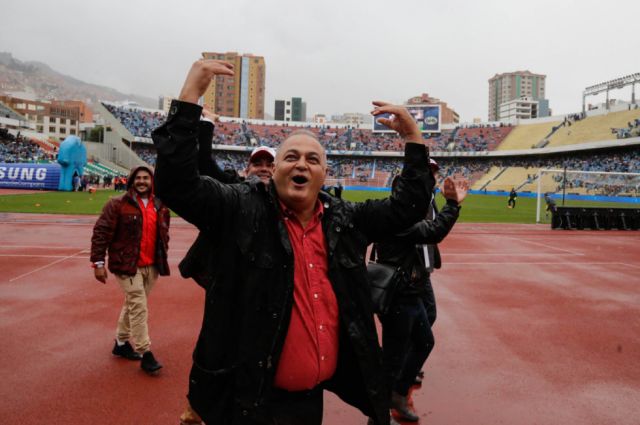Costas aparece como el principal candidato para la silla presidencial de la FBF 
