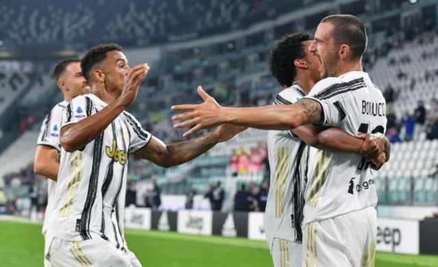 Cristiano aporta en la victoria de la nueva Juventus de Pirlo