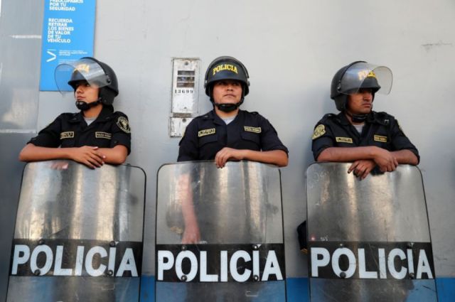 Policía detiene a excolaboradores de Vizcarra