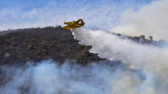 ¿Trasfondo inmobiliario? Una provincia argentina denuncia que los terrenos afectados por los incendios se venden en redes sociales ¿Trasfondo inmobiliario? Una provincia argentina denuncia que los terrenos afectados por los incendios se venden en redes sociales