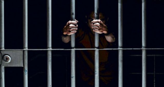 Dan 20 años de cárcel a violador de una menor