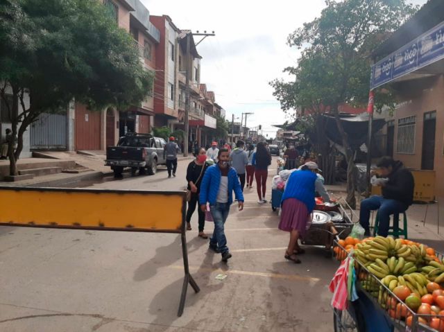 Yacuiba: La batalla del comercio en pandemia
