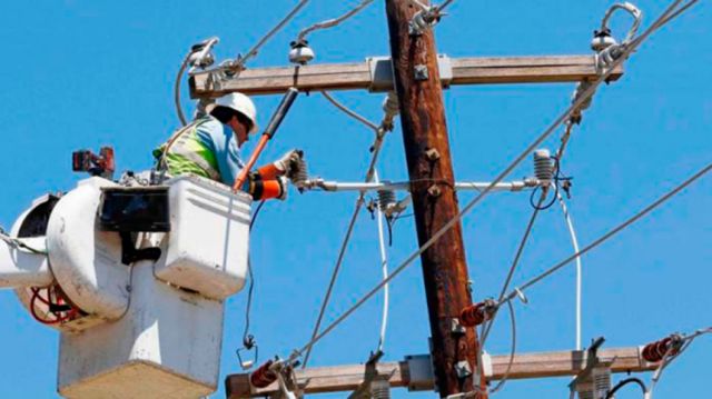 Falla en sistema automático de  interruptor dejó sin luz a Tarija 