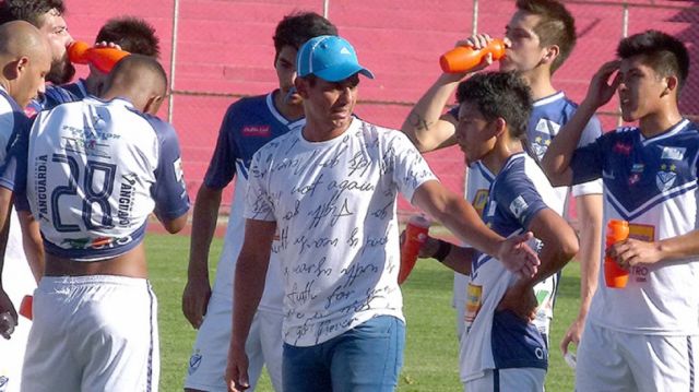 Llegó para García Ágreda su refuerzo extranjero