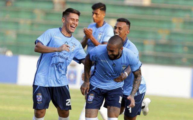 Fútbol boliviano se expone  a una multa millonaria 