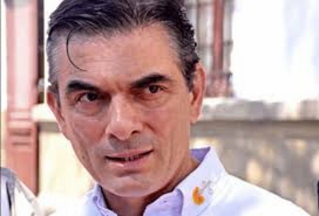 Tras renuncia de Paz, trabajadores de la Alcaldía de Tarija presentan mandamiento de apremio