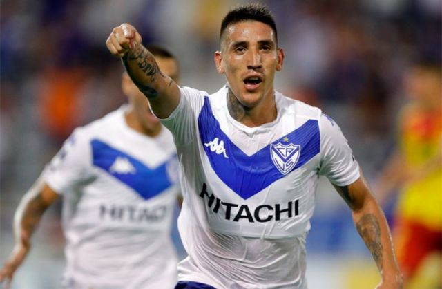 Centurión dijo por qué no fue a Boca y eligió Vélez