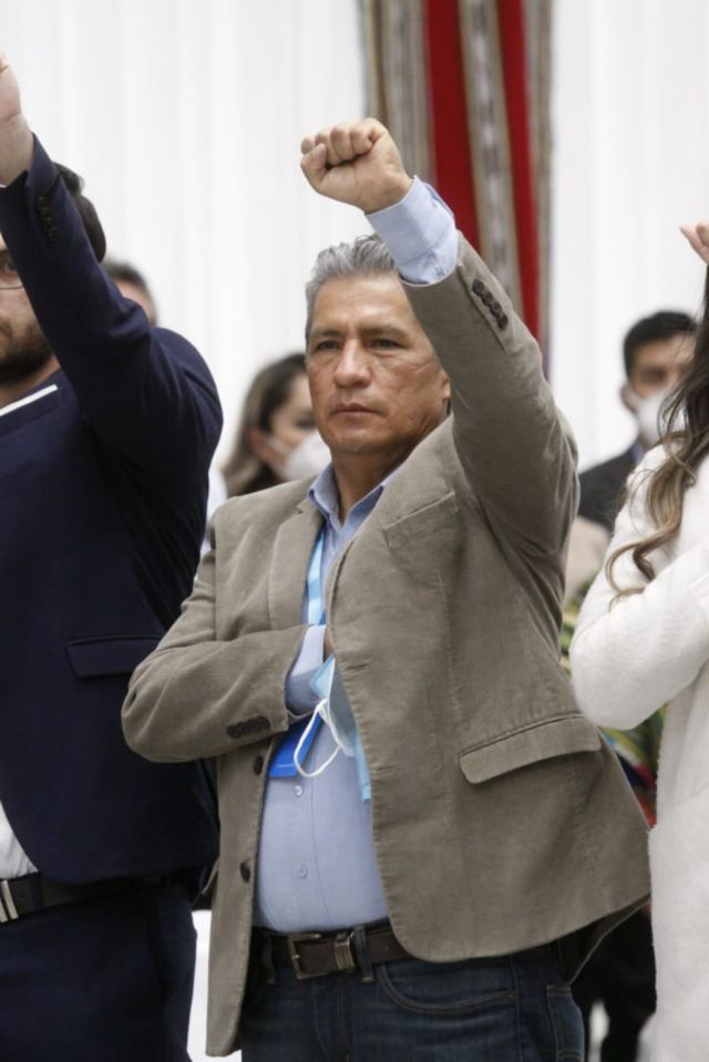 Ministro de Defensa y presidente Arce coordinarán ascenso en las FFAA