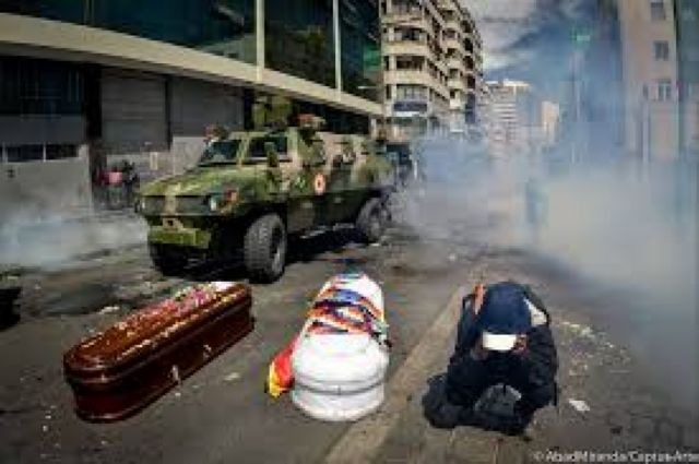 Evo Morales pide a la Justicia dar con los responsables de la masacre de Senkata