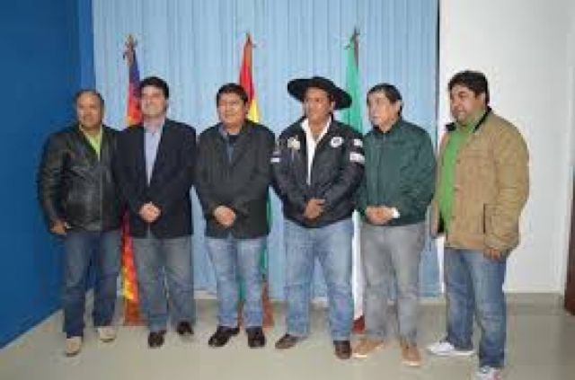El MAS de Tarija gestiona una ley para mantener elección por voto de subgobernadores