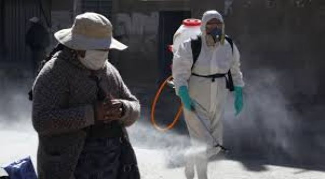 Presidente Arce alerta que aún es latente el riesgo de contagio de COVID-19 en Bolivia