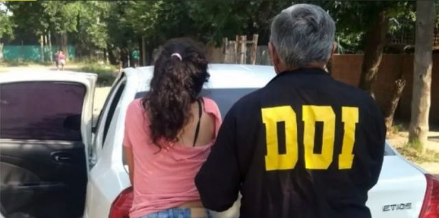 Una mujer prendió fuego a su novio y lo mató