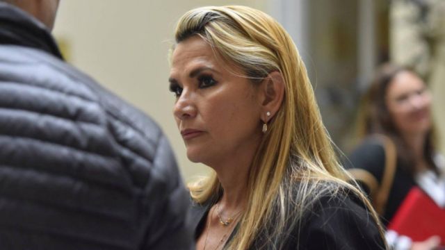 Gobierno le dice a Áñez que le garantiza debido proceso e independencia judicial