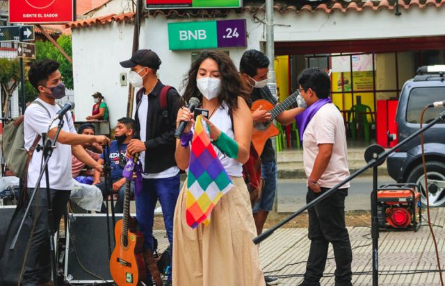 Luciana Muñoz, “activista del Colectivas al sur”  de Cochabamba.