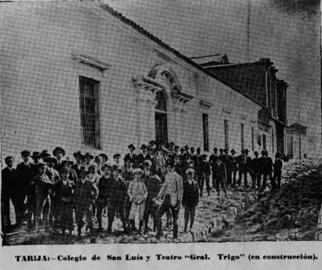 Teatro Gral. Trigo y Colegio Nal. San Luis