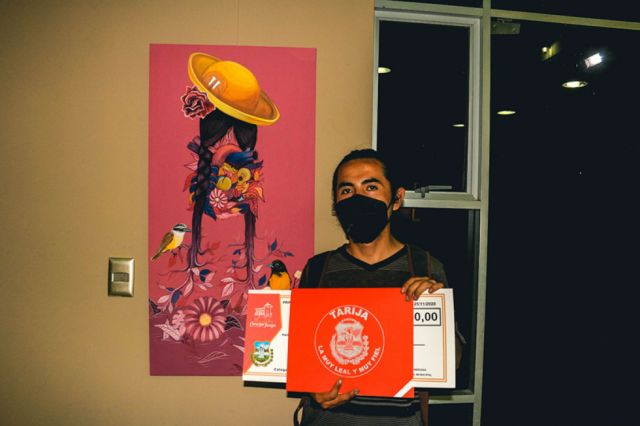 Luis Miguel Tejerina presentó la obra  “Chapaquita de mi corazón”.