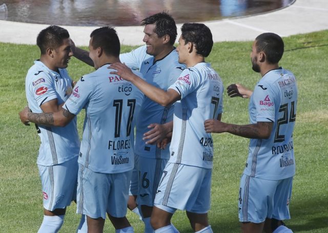 Bolívar gana a San José en el estadio Hernando Siles