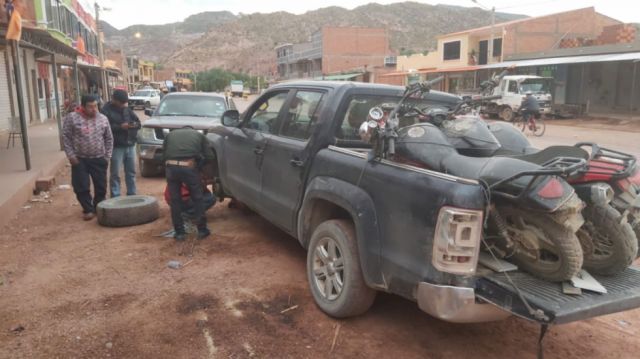 Recuperan en Culpina tres motos robadas en Tarija