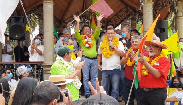 Alianza "Unidos" de Tarija presenta a sus candidatos para las subnacionales