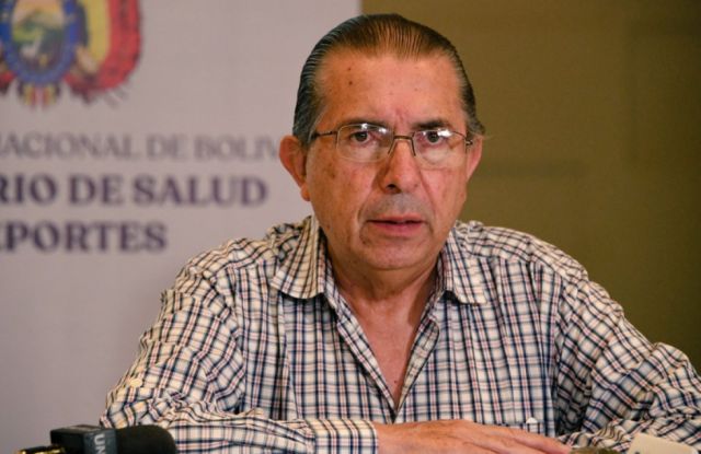 Ministro de Salud descarta regreso de médicos cubanos a Bolivia