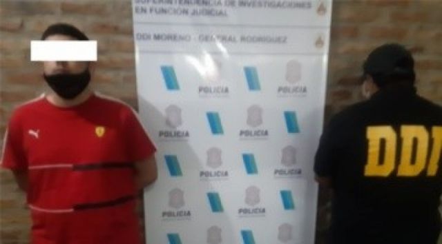 Líder de banda roba motos  es atrapado al ir de shopping