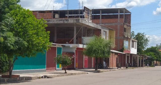 Entran armados a tienda de  bebidas y roban Bs 35 mil en Bermejo