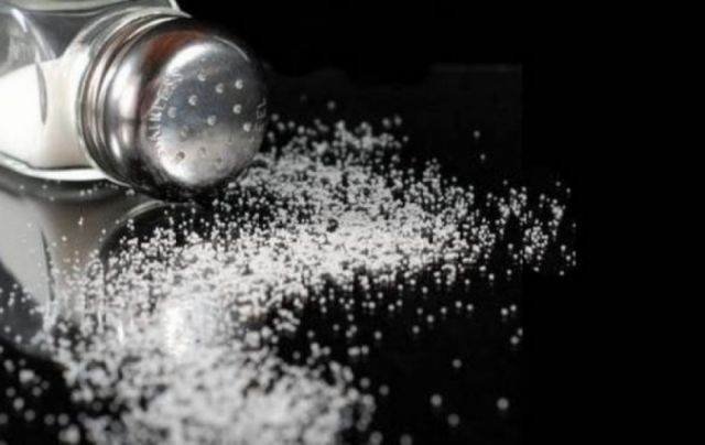 Solo 11 marcas de sal están avaladas por el Sedes Tarija
