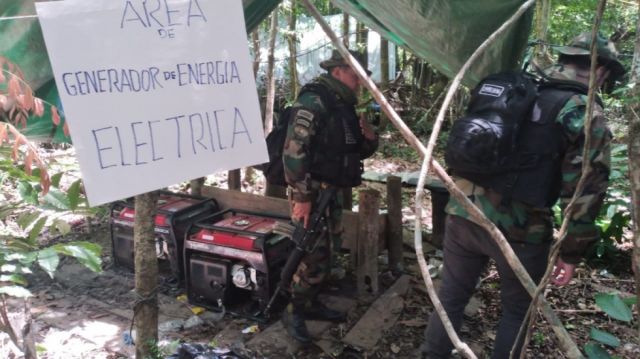 FELCN desmantela mega laboratorio de cocaína