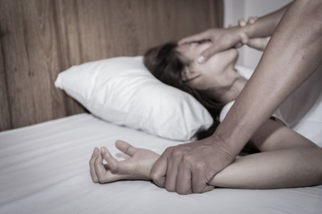 Sujeto abusa y golpea a su ex en un motel de Tarija